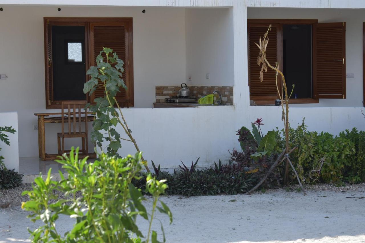 New Arisen Bungalows Bwejuu Eksteriør billede