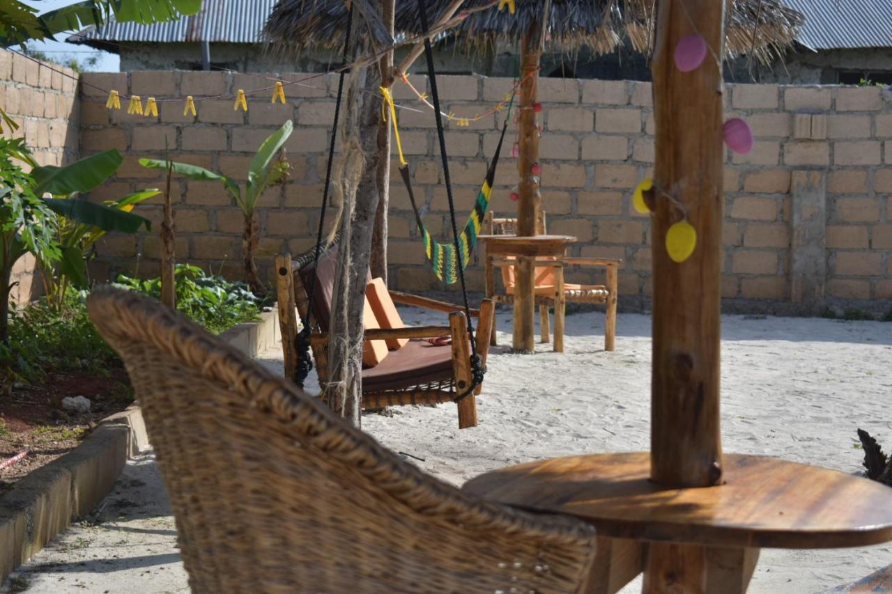 New Arisen Bungalows Bwejuu Eksteriør billede