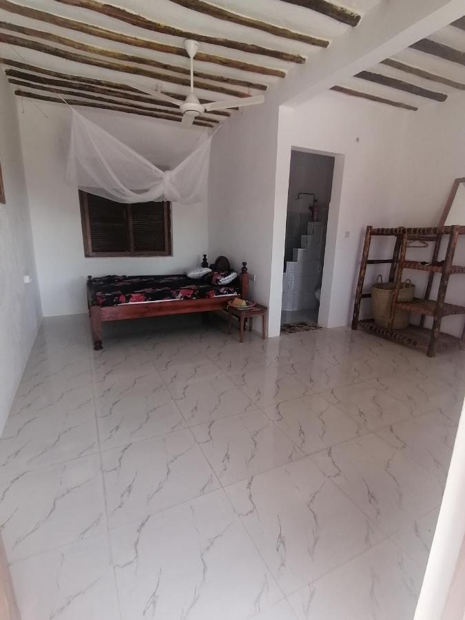 New Arisen Bungalows Bwejuu Eksteriør billede