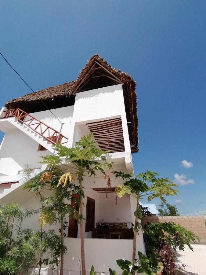 New Arisen Bungalows Bwejuu Eksteriør billede